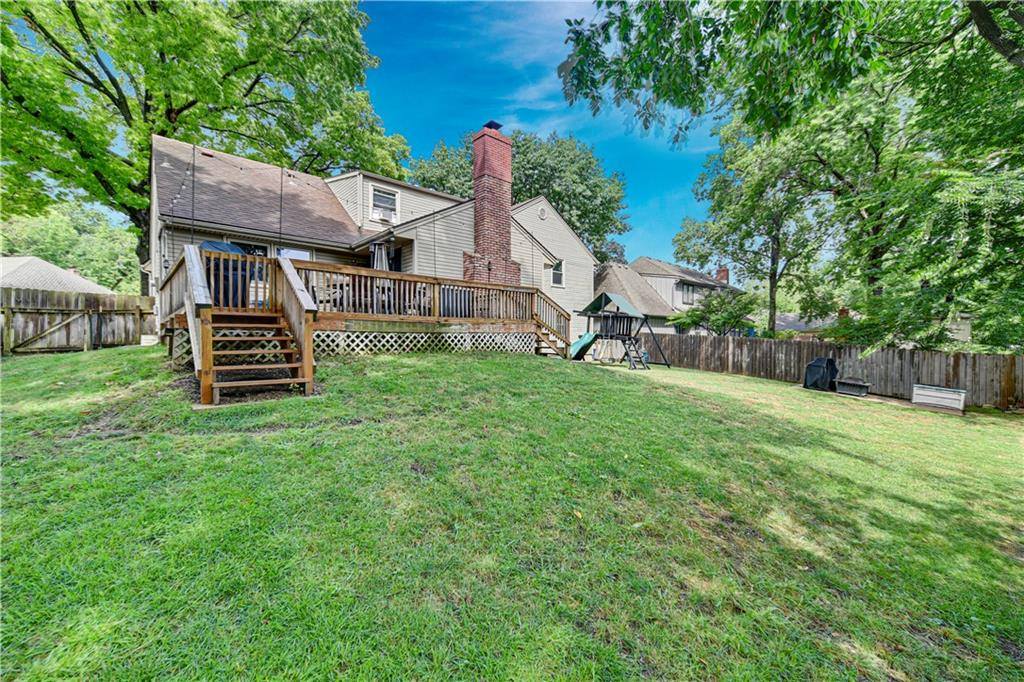 10107 Monrovia Street, Lenexa, KS 66215