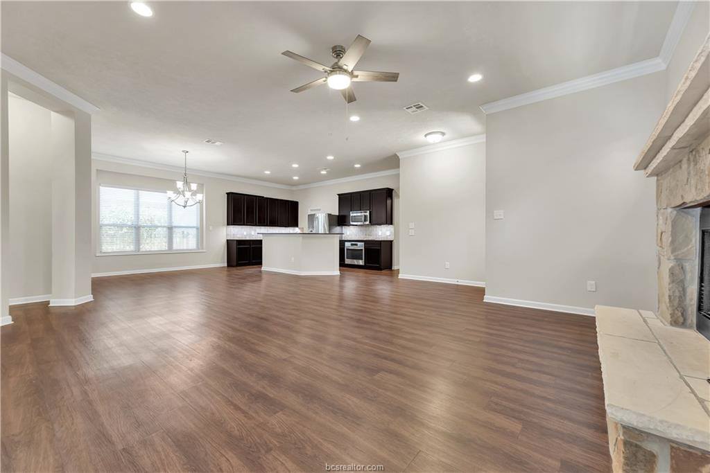 1736 Twin Pond Circle, College Station, TX 77845