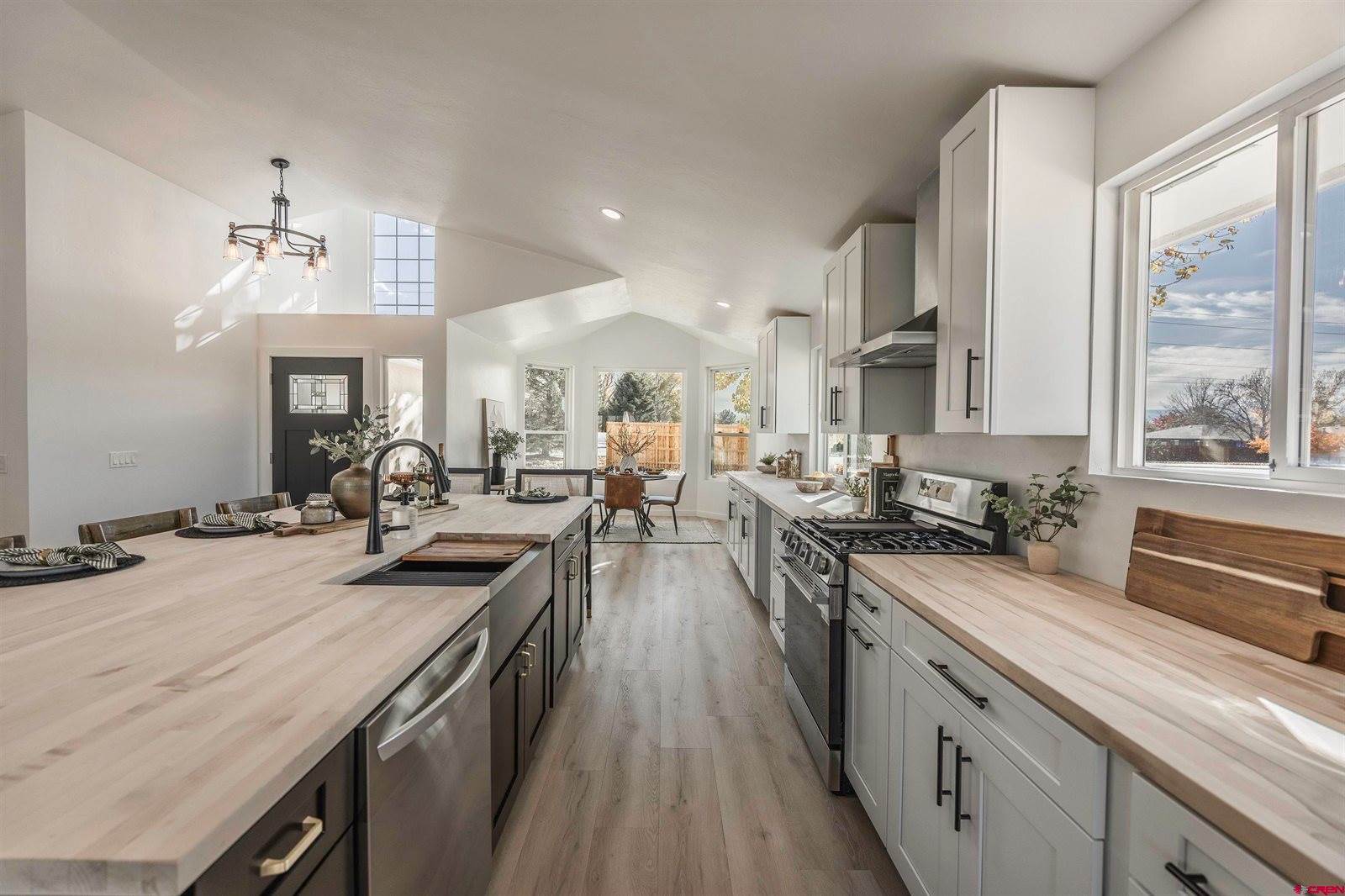 2485 Sunnyside Road, Montrose, CO 81401