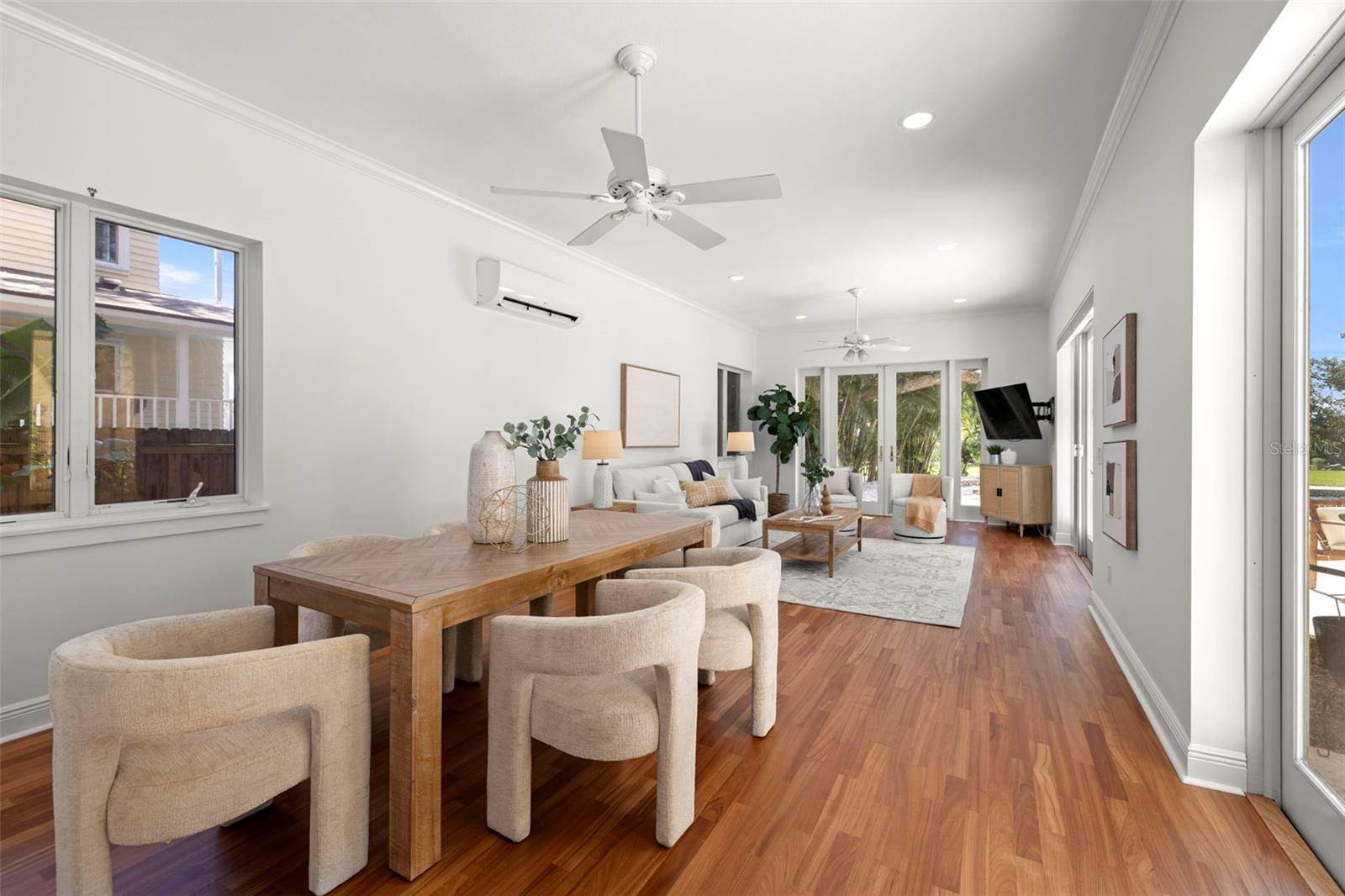 7240 Dr Martin Luther King Jr Street South, Saint Petersburg, FL 33705