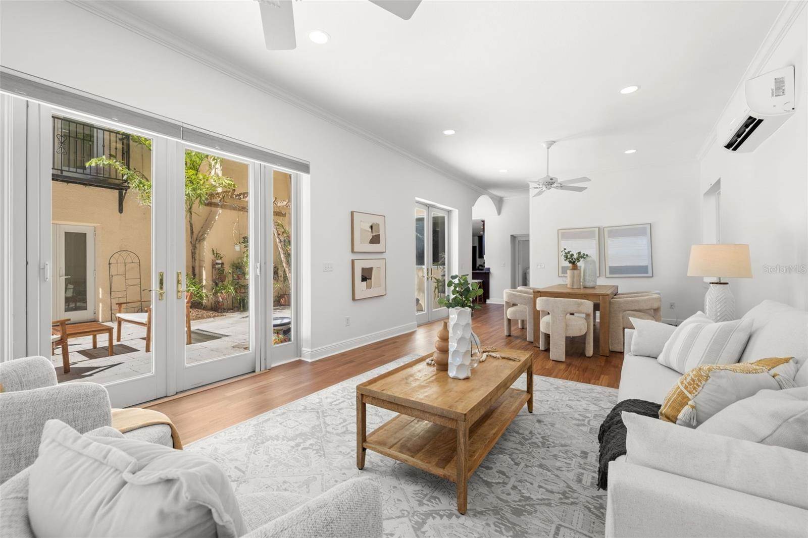 7240 Dr Martin Luther King Jr Street South, Saint Petersburg, FL 33705