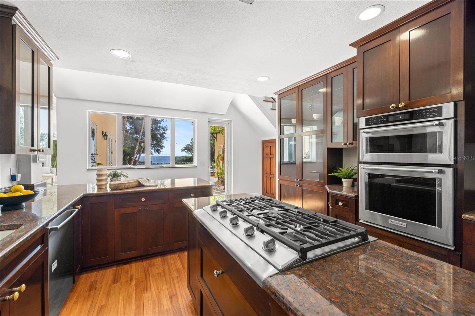 7240 Dr Martin Luther King Jr Street South, Saint Petersburg, FL 33705