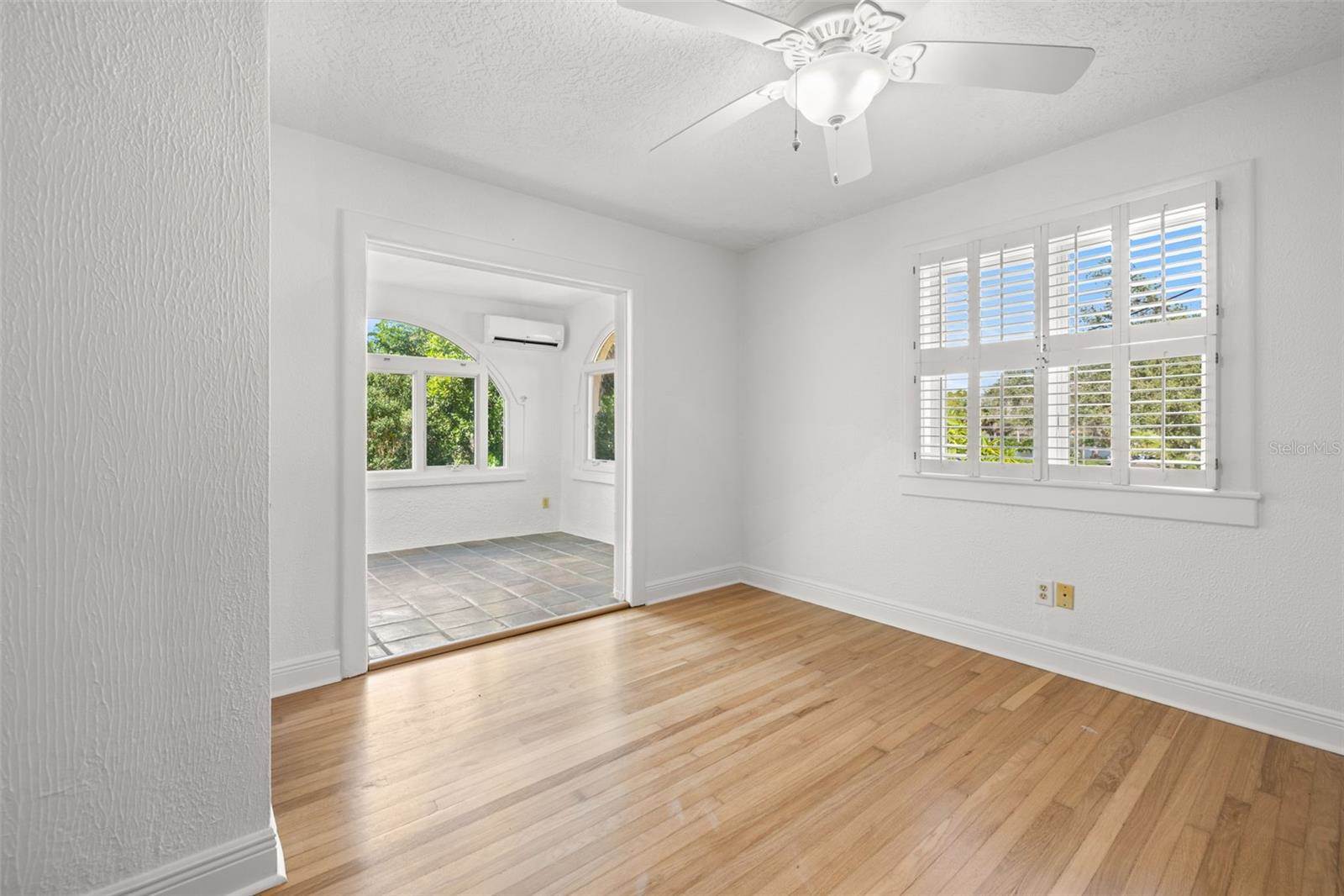 7240 Dr Martin Luther King Jr Street South, Saint Petersburg, FL 33705