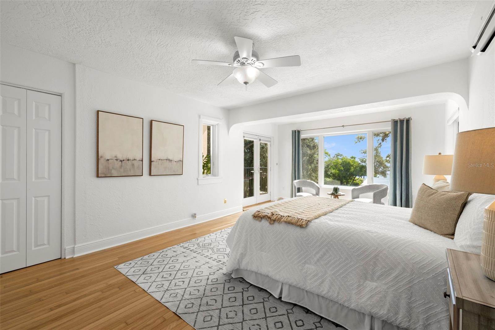 7240 Dr Martin Luther King Jr Street South, Saint Petersburg, FL 33705