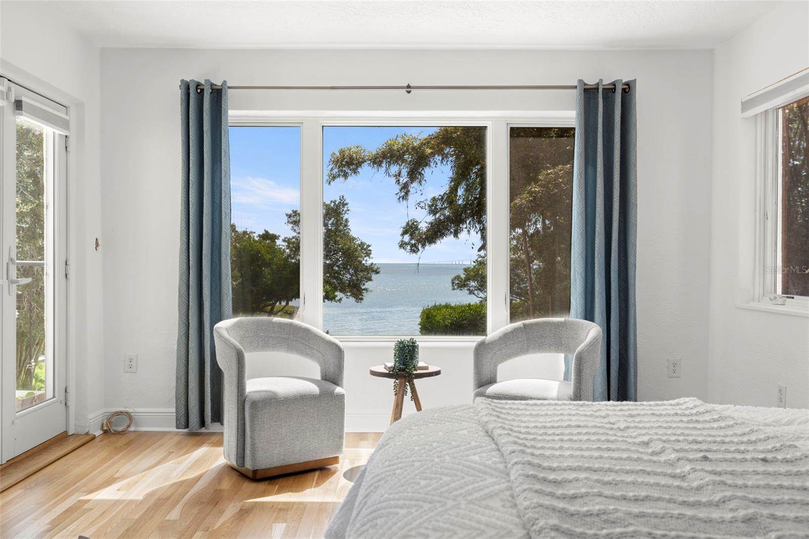 7240 Dr Martin Luther King Jr Street South, Saint Petersburg, FL 33705