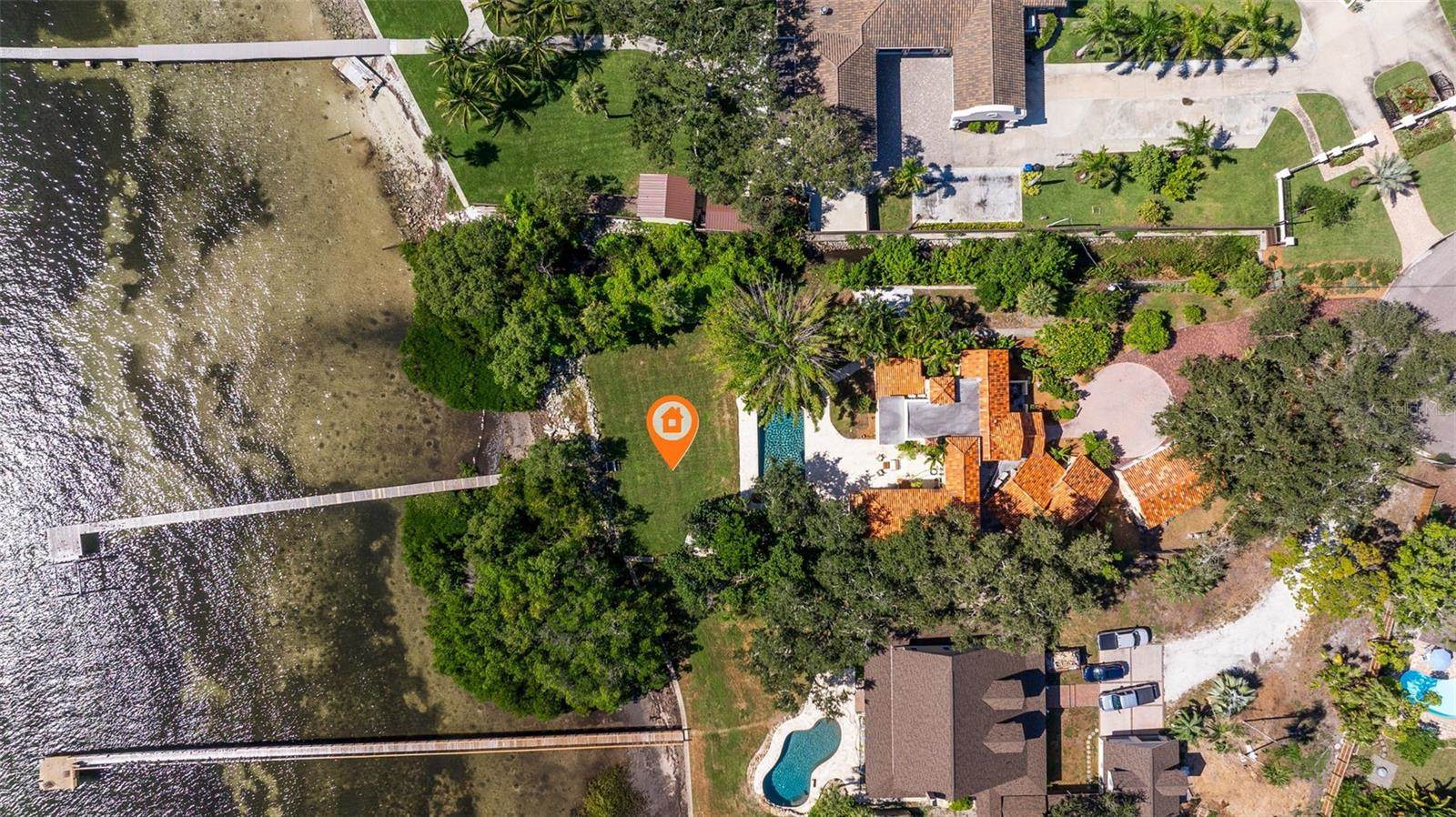 7240 Dr Martin Luther King Jr Street South, Saint Petersburg, FL 33705