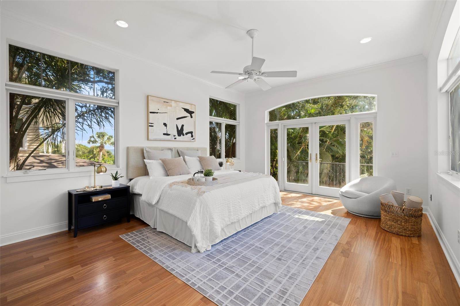 7240 Dr Martin Luther King Jr Street South, Saint Petersburg, FL 33705