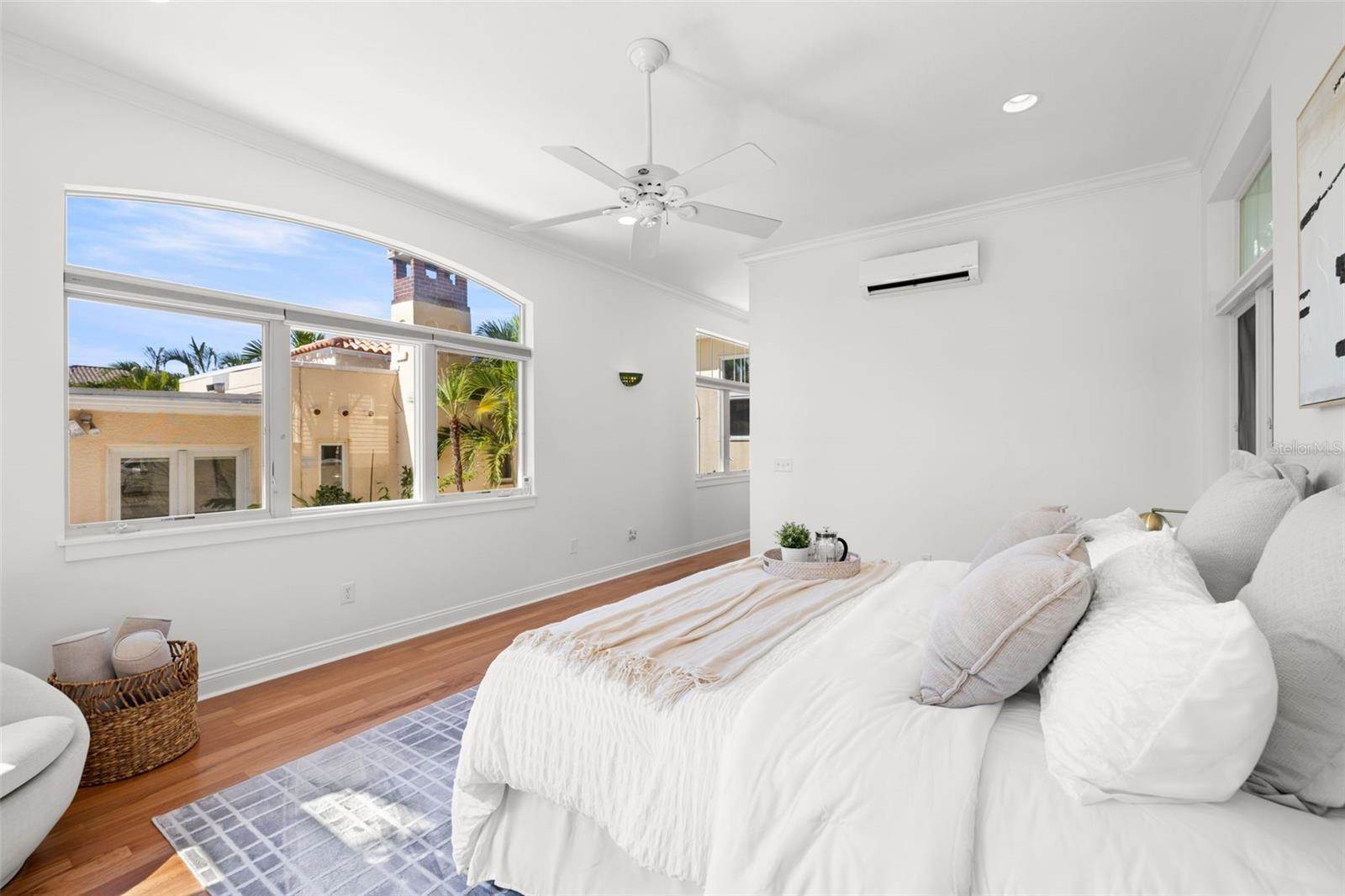 7240 Dr Martin Luther King Jr Street South, Saint Petersburg, FL 33705