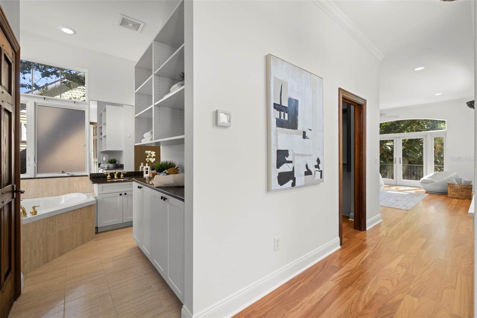 7240 Dr Martin Luther King Jr Street South, Saint Petersburg, FL 33705