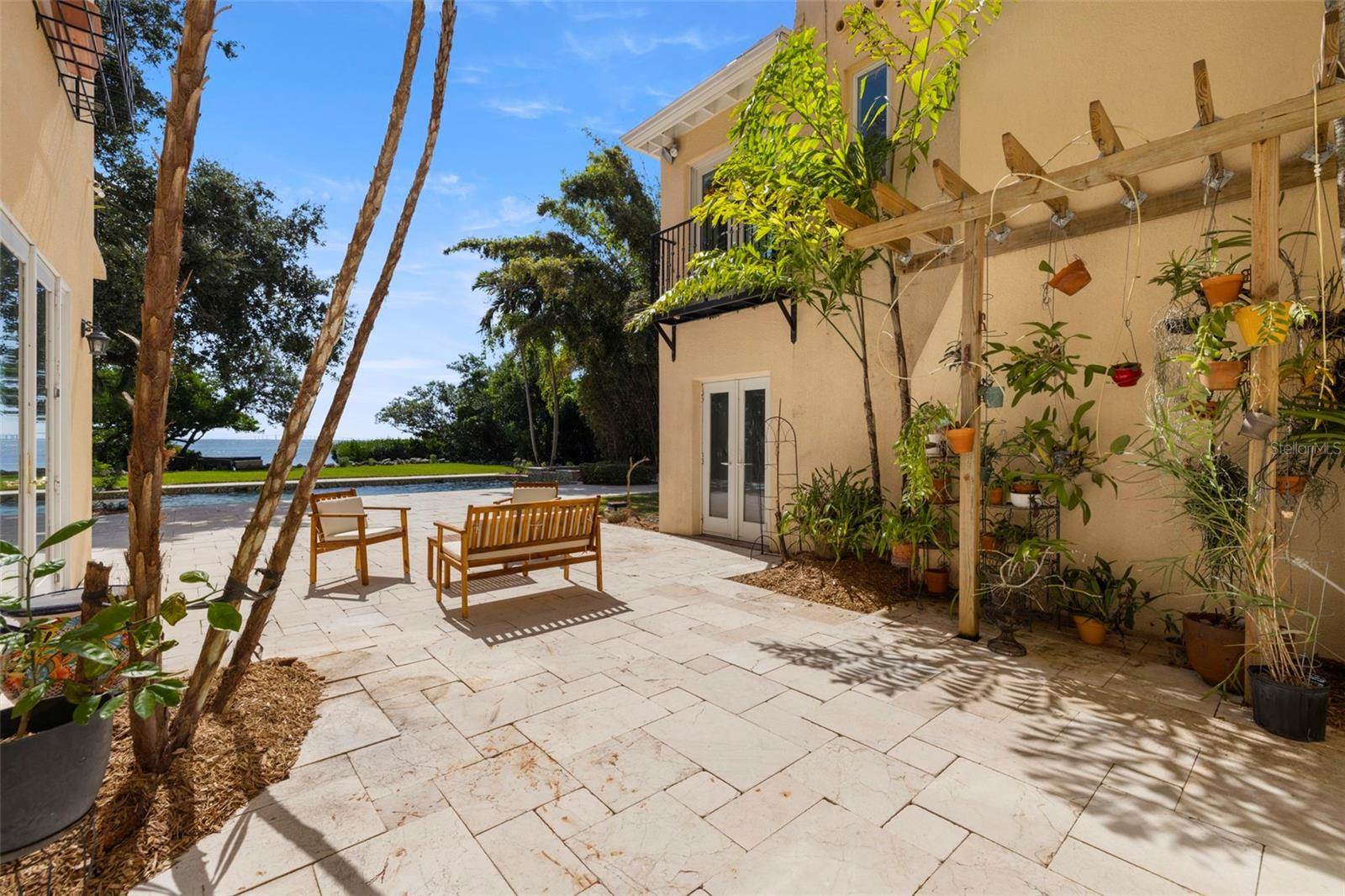 7240 Dr Martin Luther King Jr Street South, Saint Petersburg, FL 33705