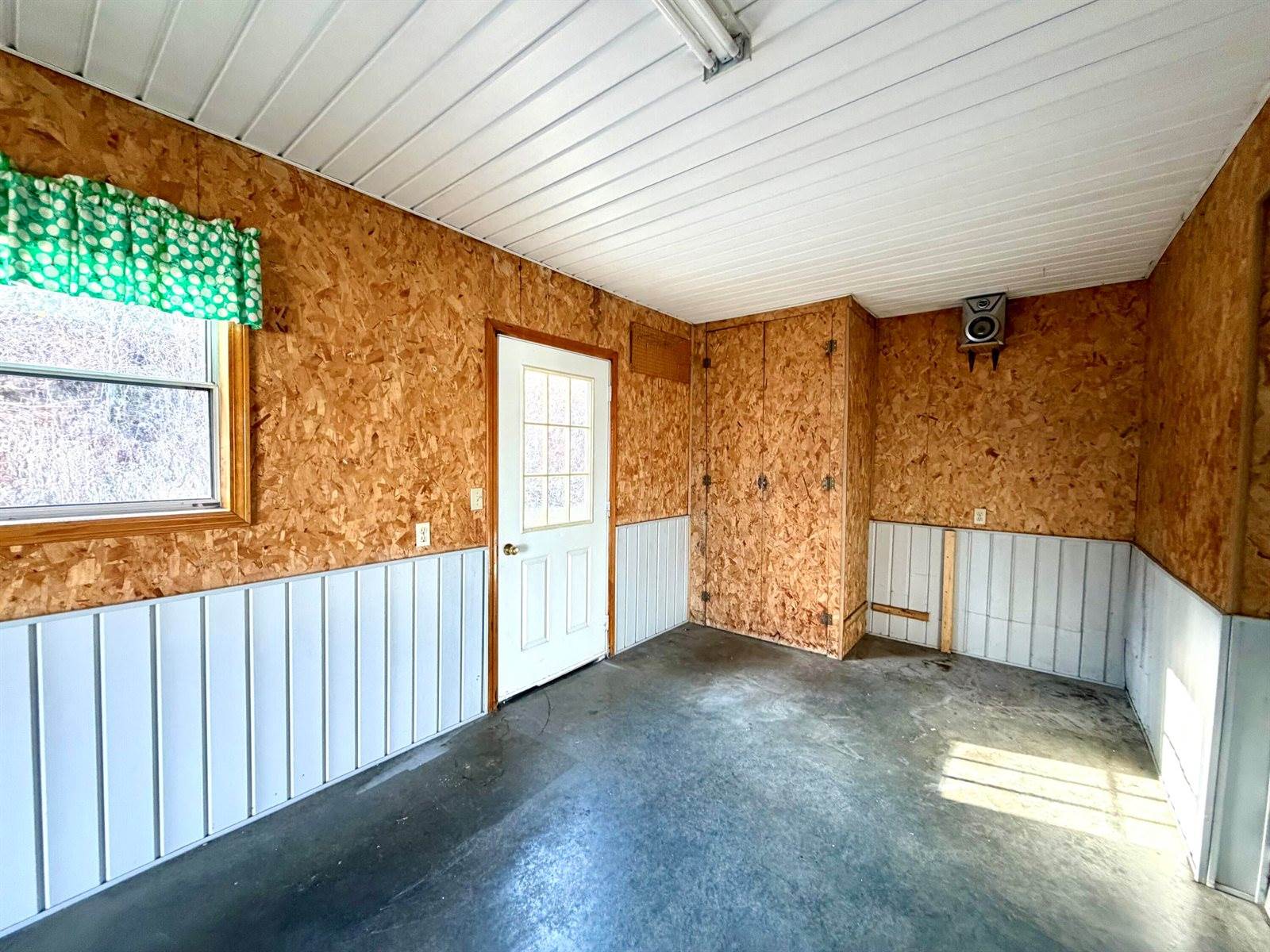 543 East Main Street, Madawaska, ME 04756