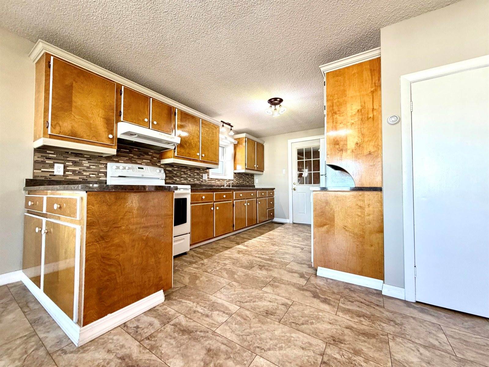 543 East Main Street, Madawaska, ME 04756