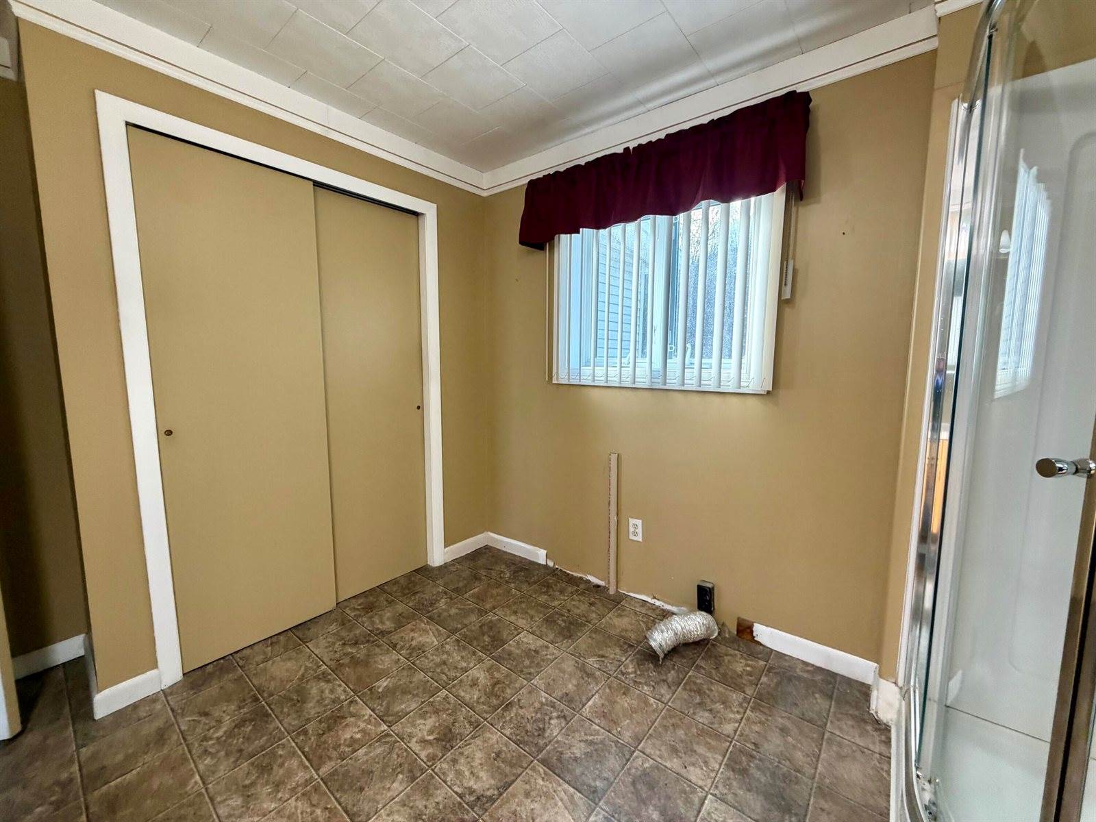 543 East Main Street, Madawaska, ME 04756