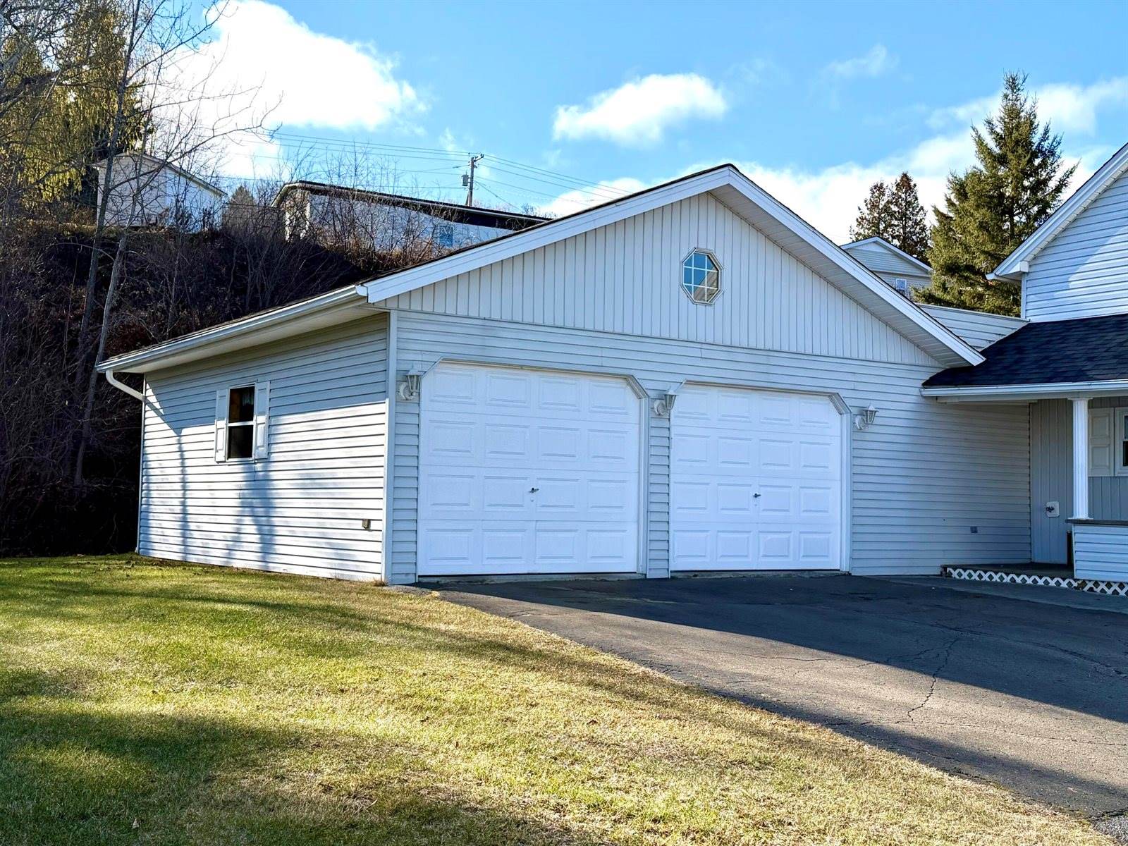 543 East Main Street, Madawaska, ME 04756