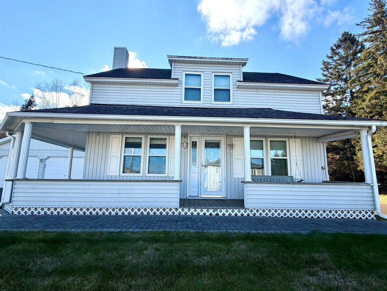 543 East Main Street, Madawaska, ME 04756
