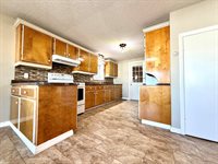 543 East Main Street, Madawaska, ME 04756