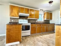 543 East Main Street, Madawaska, ME 04756