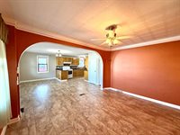 543 East Main Street, Madawaska, ME 04756