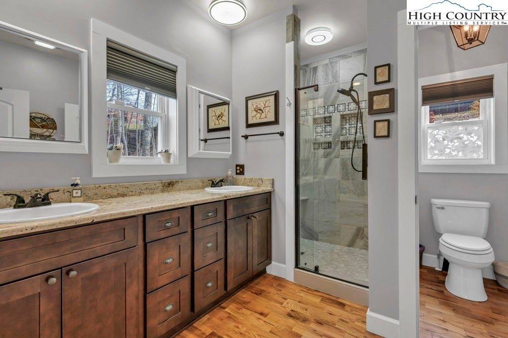 301 Crossmor Drive, Todd, NC 28684