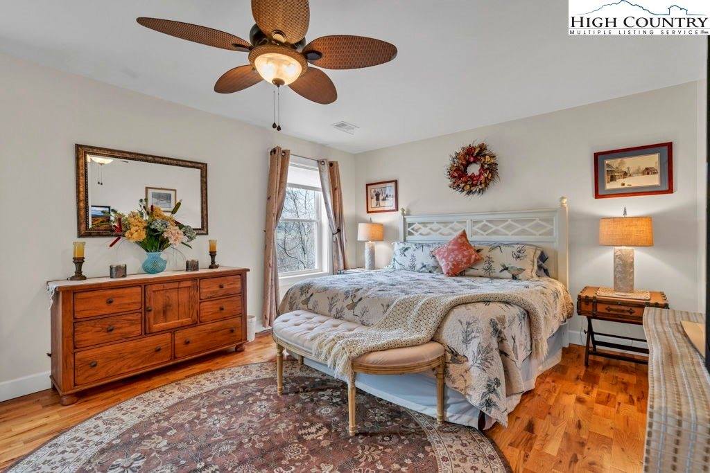 301 Crossmor Drive, Todd, NC 28684