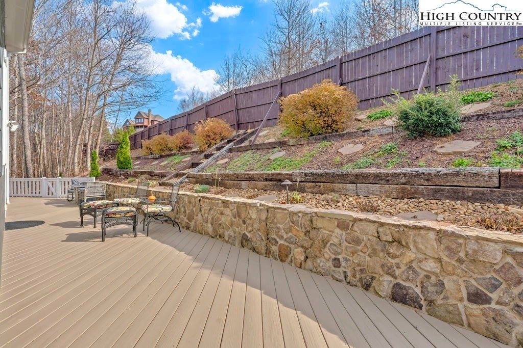 301 Crossmor Drive, Todd, NC 28684