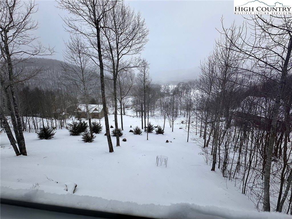 301 Crossmor Drive, Todd, NC 28684