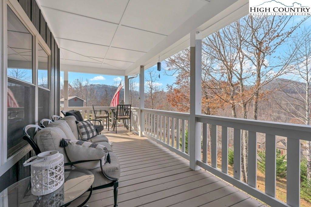 301 Crossmor Drive, Todd, NC 28684