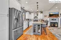 301 Crossmor Drive, Todd, NC 28684