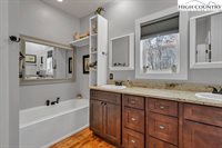 301 Crossmor Drive, Todd, NC 28684