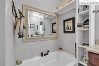 301 Crossmor Drive, Todd, NC 28684