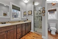 301 Crossmor Drive, Todd, NC 28684