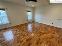 301 Crossmor Drive, Todd, NC 28684