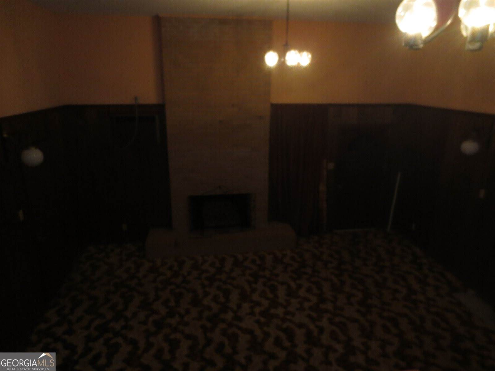 215 Hunt Road, Kathleen, GA 31047