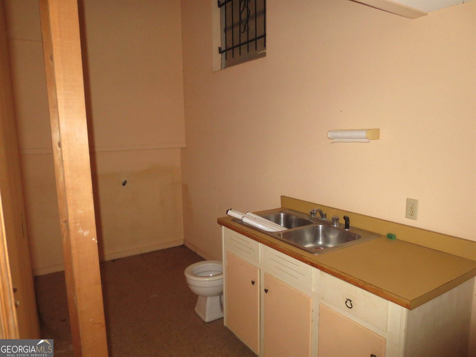 215 Hunt Road, Kathleen, GA 31047