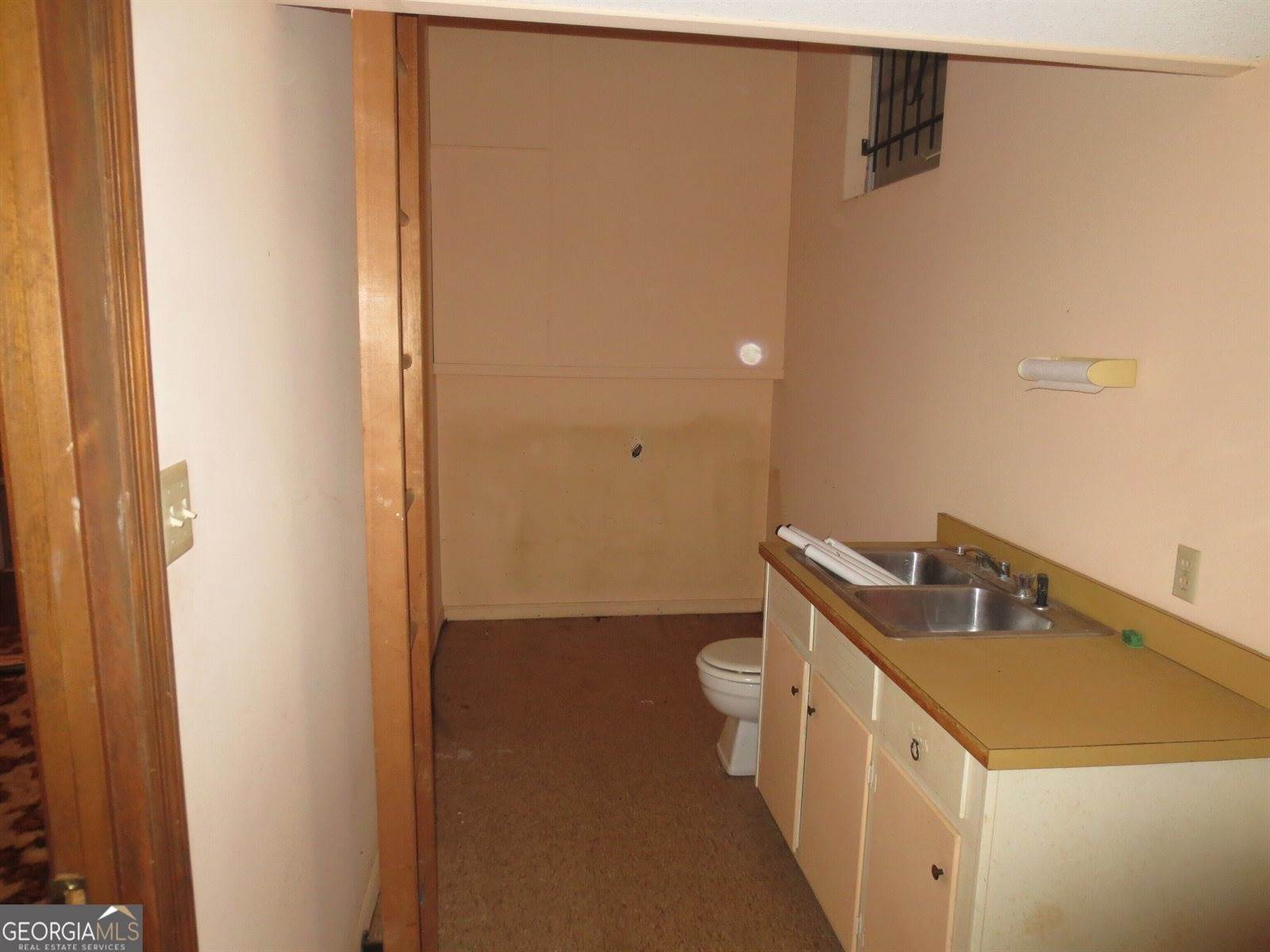 215 Hunt Road, Kathleen, GA 31047