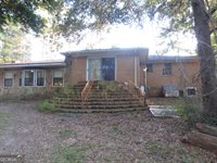 215 Hunt Road, Kathleen, GA 31047