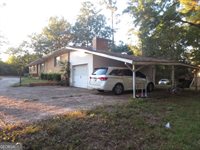 215 Hunt Road, Kathleen, GA 31047