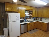 215 Hunt Road, Kathleen, GA 31047