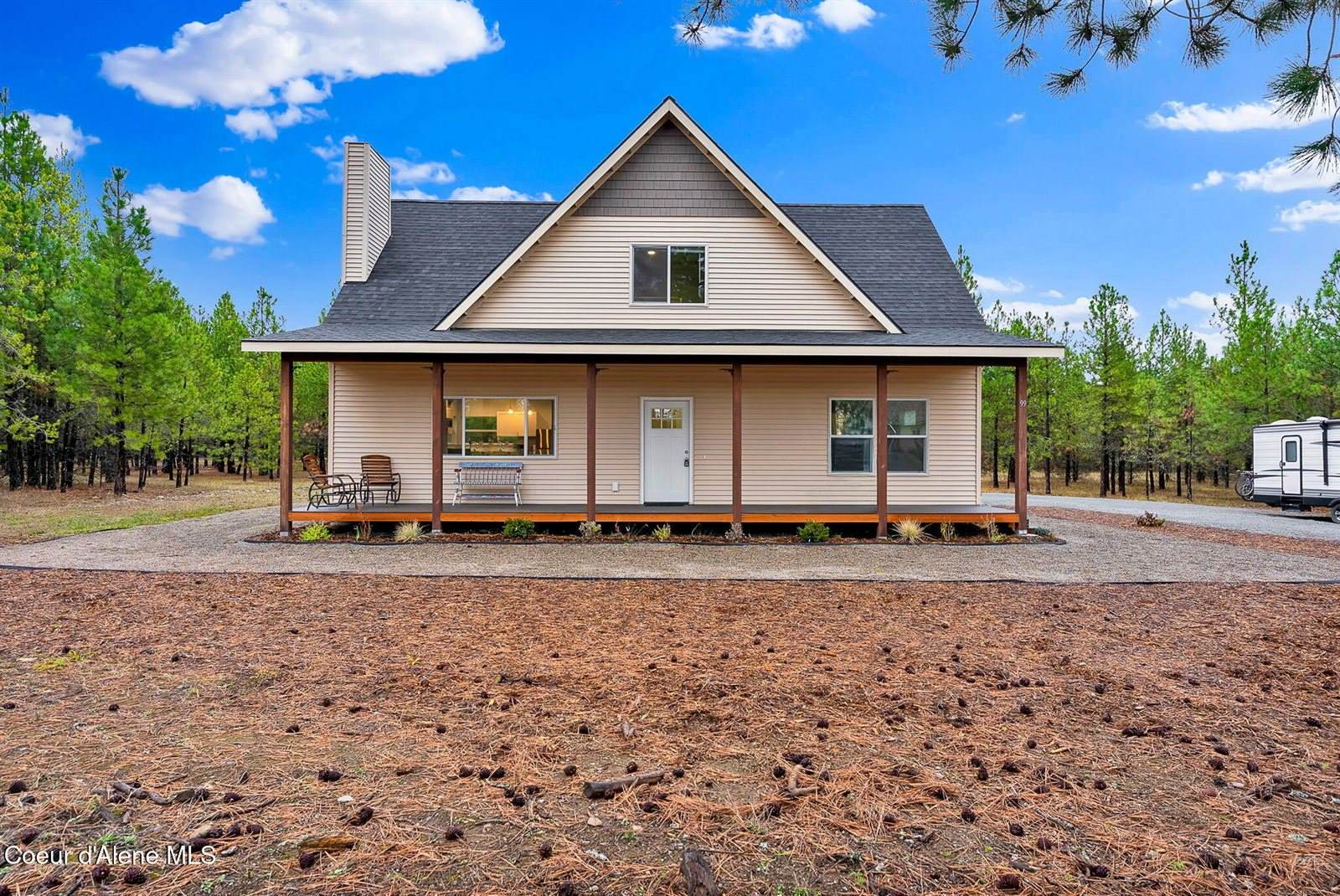 99 James Wy Rd, Oldtown, ID 83822