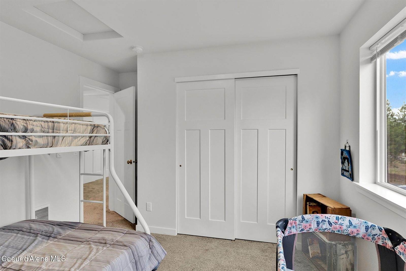 99 James Wy Rd, Oldtown, ID 83822