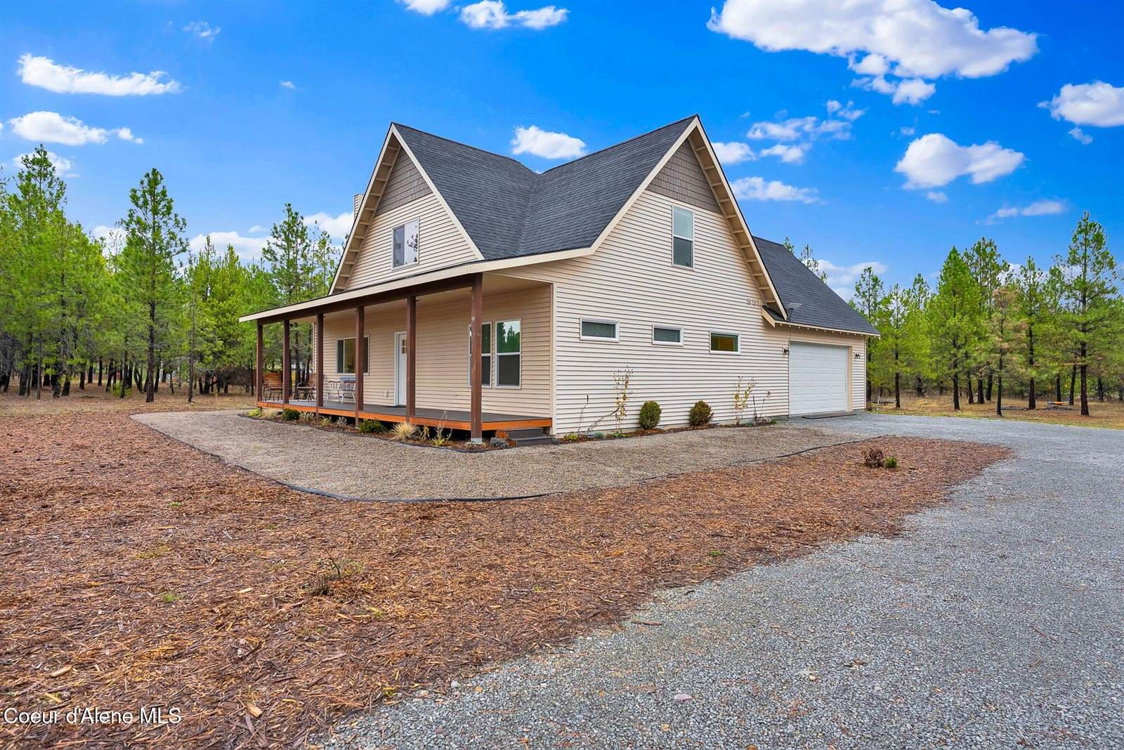 99 James Wy Rd, Oldtown, ID 83822