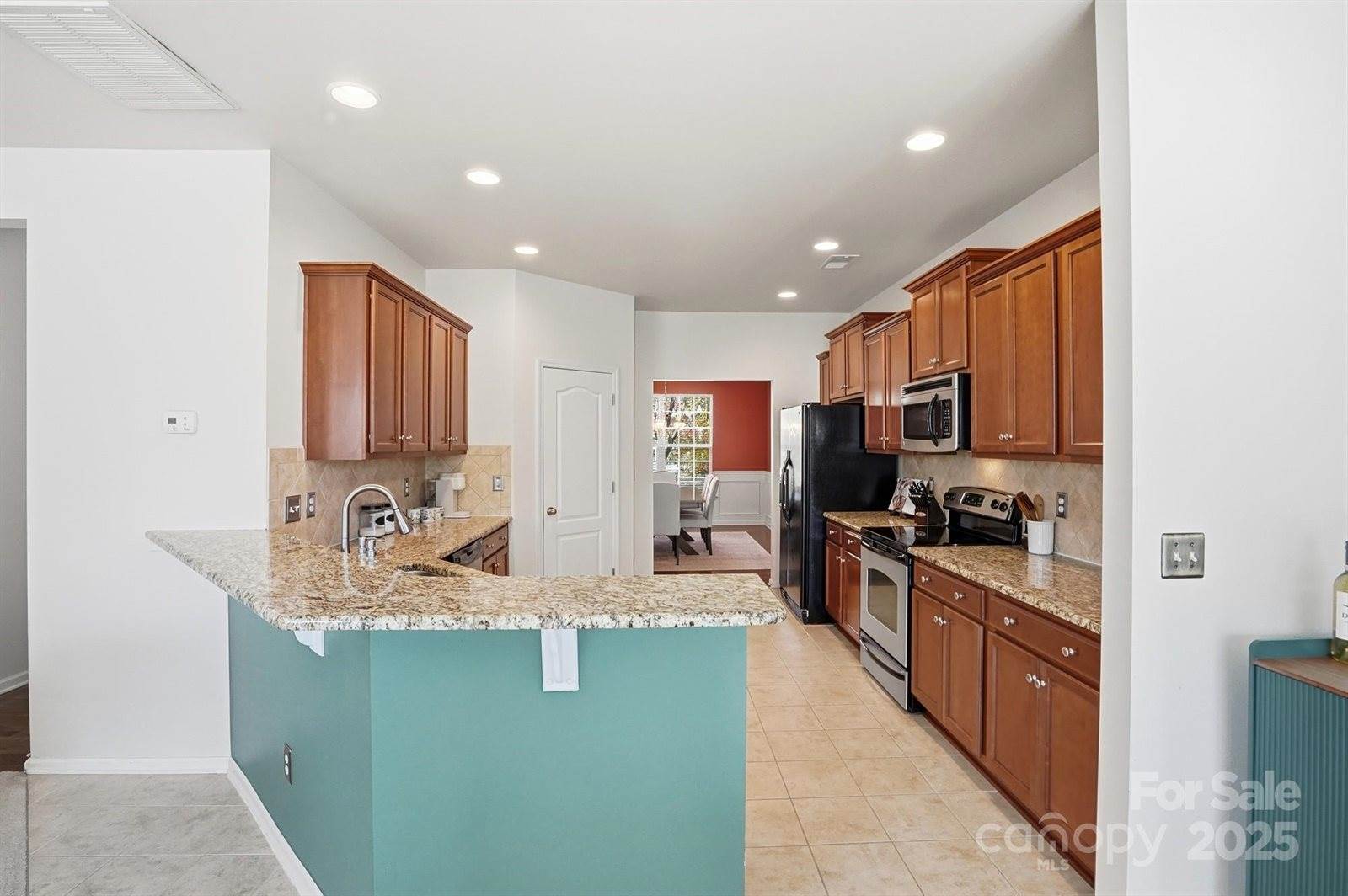 4818 Samuel Pinckney Drive, Belmont, NC 28012