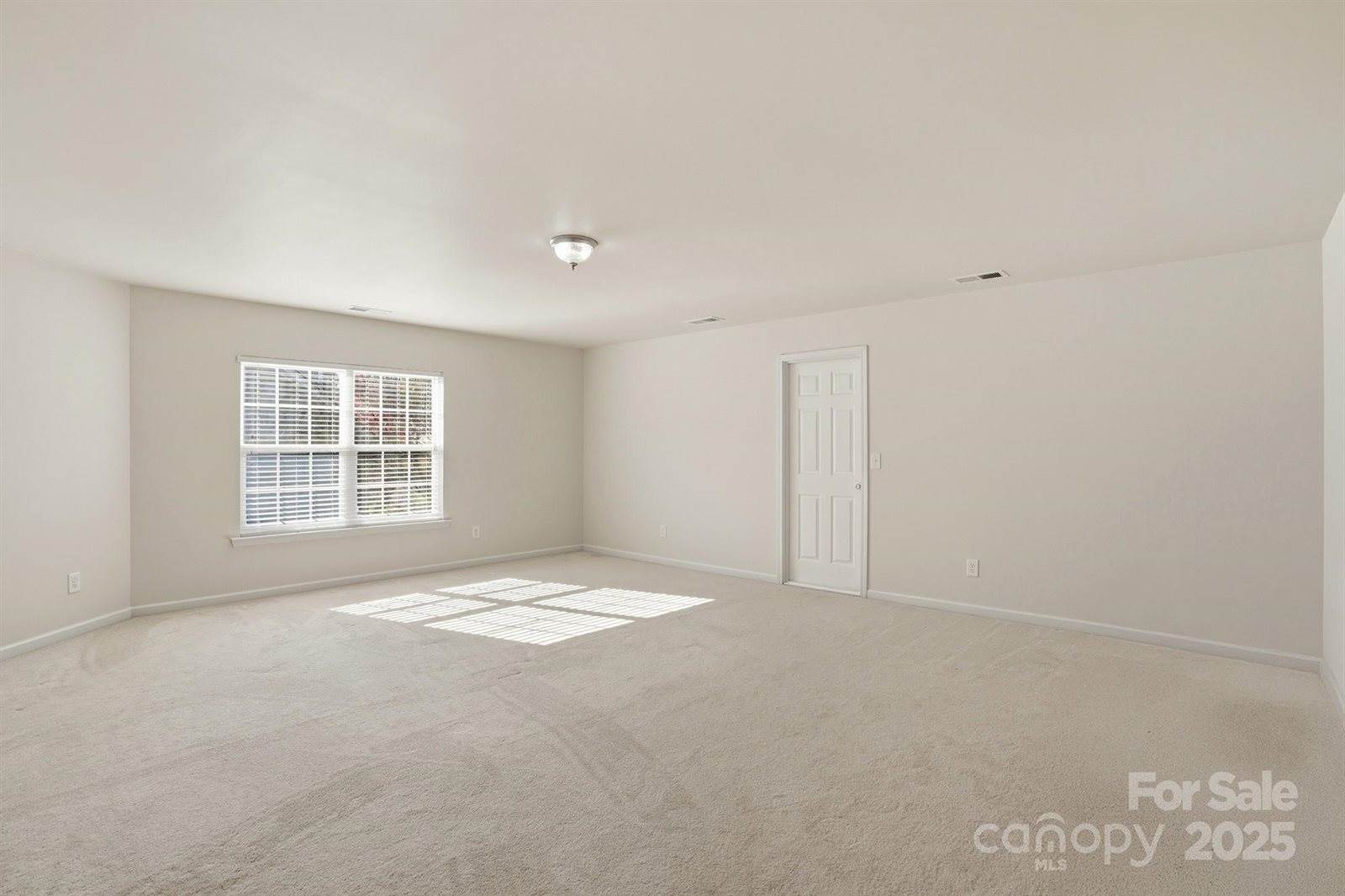 4818 Samuel Pinckney Drive, Belmont, NC 28012