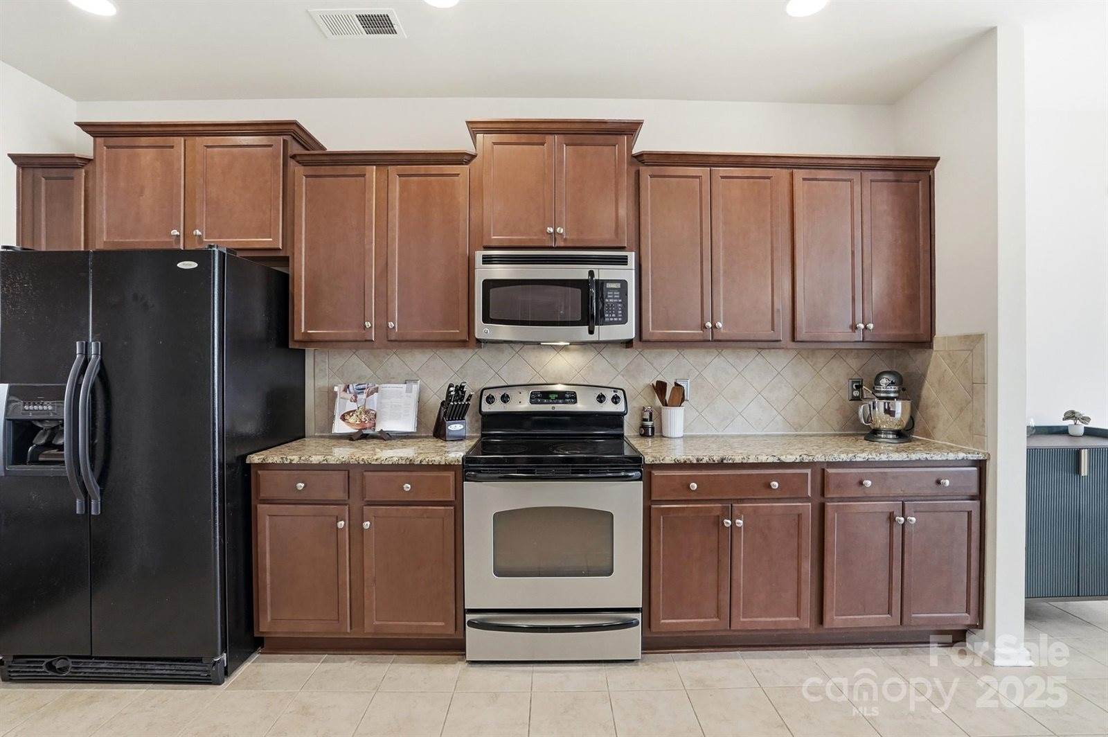 4818 Samuel Pinckney Drive, Belmont, NC 28012