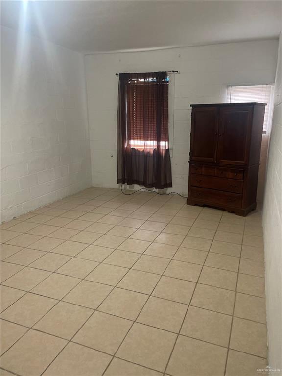 136 North Texas Avenue, Mercedes, TX 78570