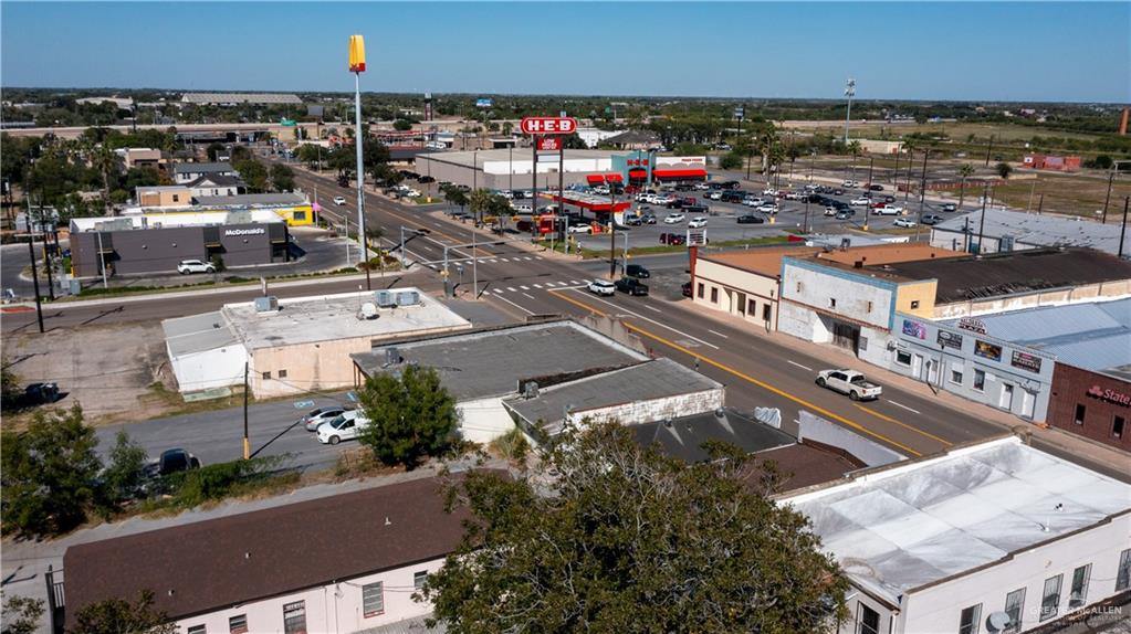 136 North Texas Avenue, Mercedes, TX 78570