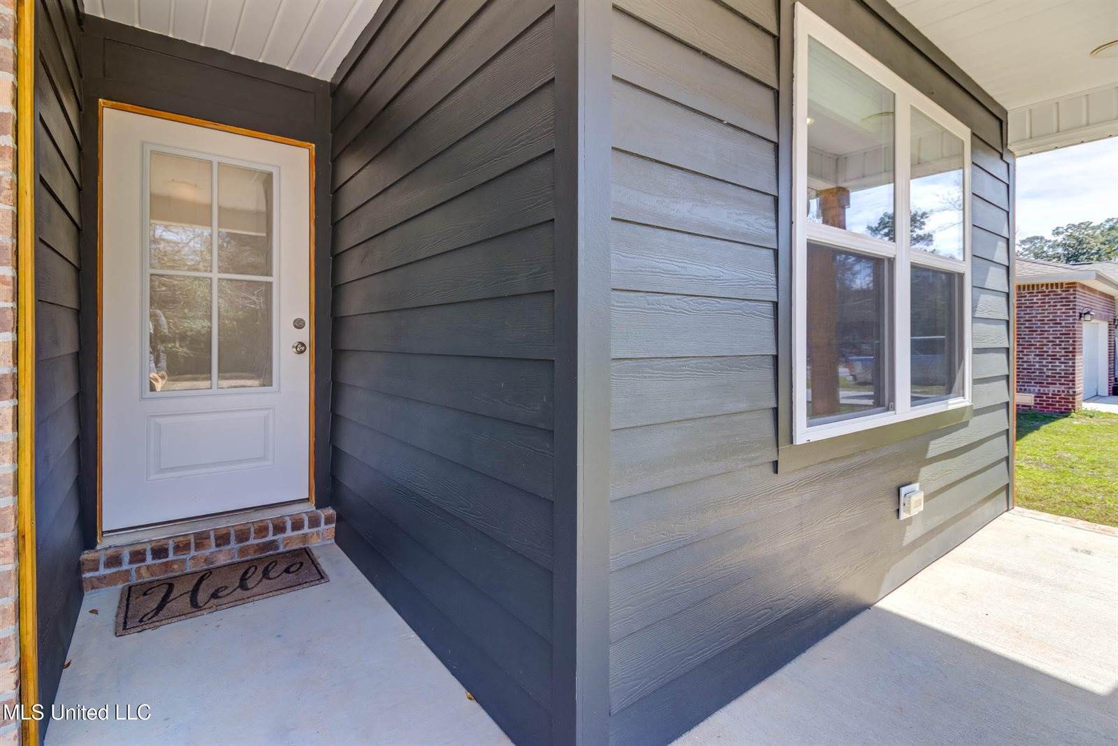 1412 Spruce Street, Ocean Springs, MS 39564