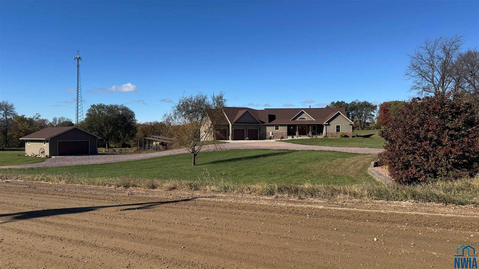 26857 Imperial Rd, Hinton, IA 51024