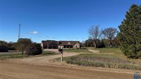 26857 Imperial Rd, Hinton, IA 51024