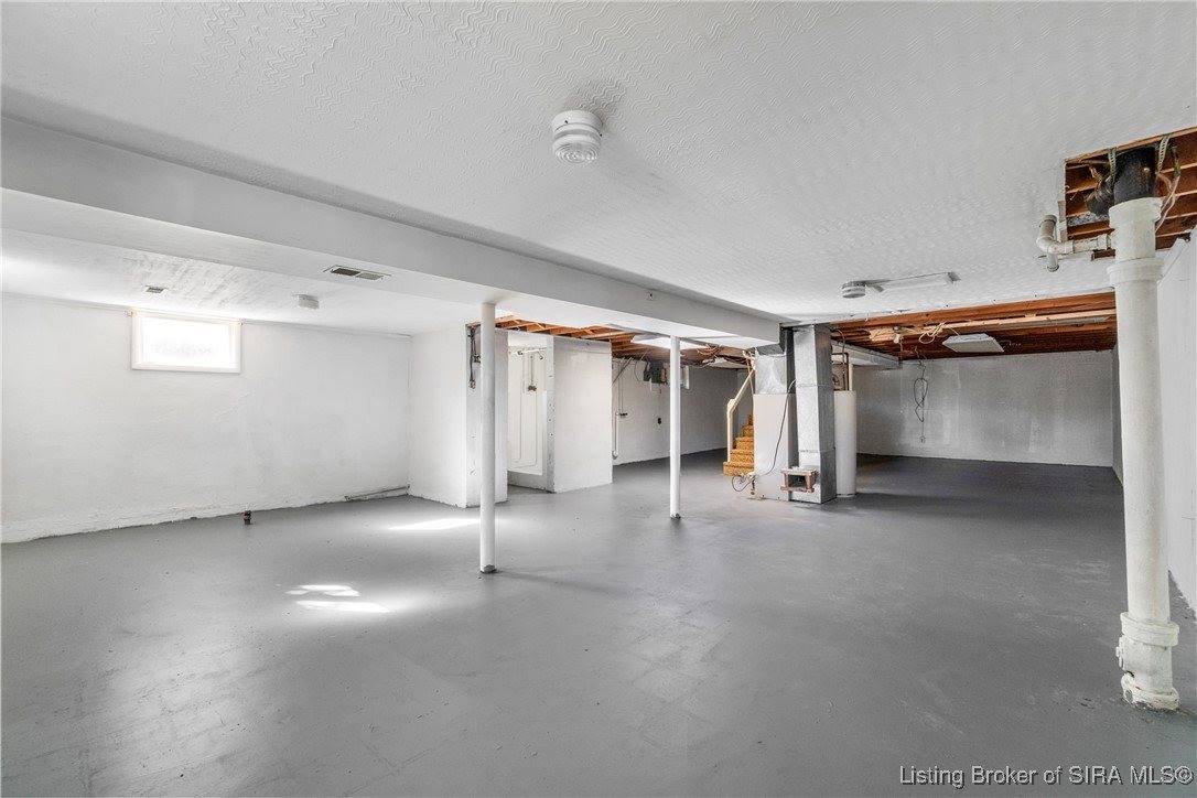 102 Hungate Street, Salem, IN 47167